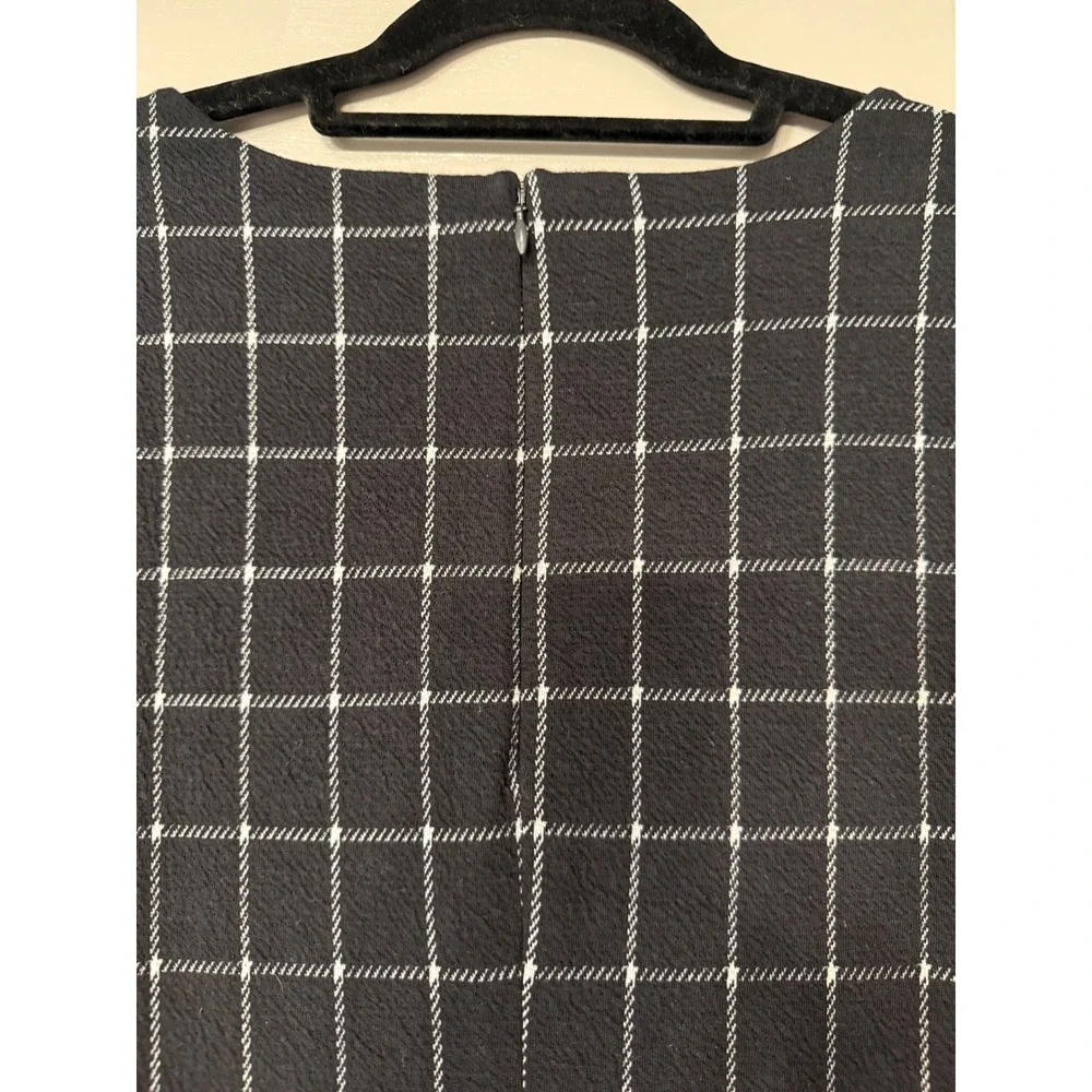 Banana Republic Black White‎ Plaid Bell Sleeve Shift Dress Size 8 - Picture 8 of 10
